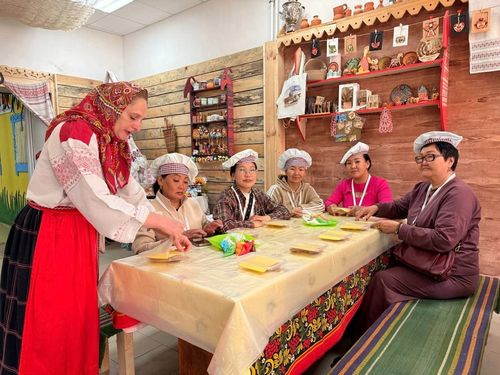 Жительницы Тувы отправились в круиз по городам Великой Победы