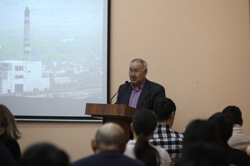 В ТувГУ обсудили энергетику будущего