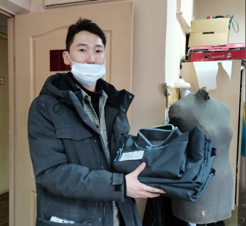 Студентилерге Национал театрның онза белээ