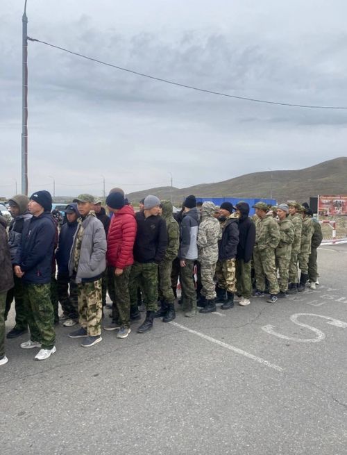 Старшеклассники из Улуг-Хема приняли участие в сборах юношей допризывного возраста