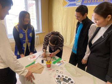 В селе Сесерлиг провели творческую встречу, посвященную памяти художницы Нади Рушевой