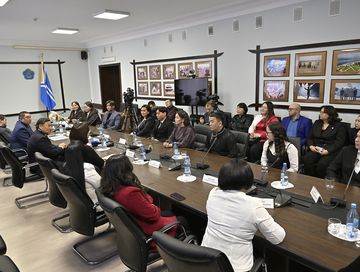 Эш-хуузунуң ужуражылгазы болган