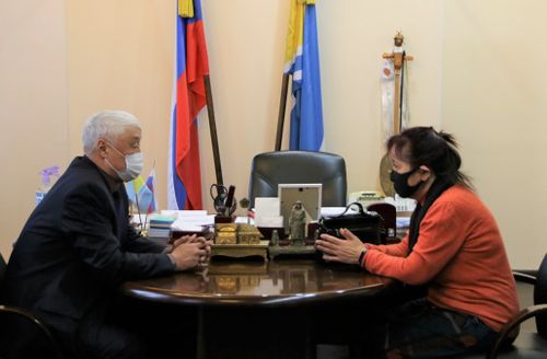 Якутский эпос «Нюргун Боотур Стремительный» будет издан на тувинском языке