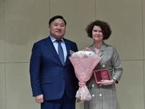 В День науки Глава Тувы вручил государственные награды