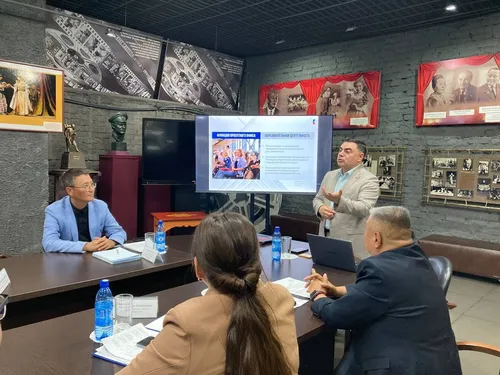 В Кызыле состоялся круглый стол о деятельности проектных офисов