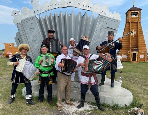 Игорь Көшкендей: «Бот-боттарывысты камнажып, карактажып, деткижип чоруулуңар»