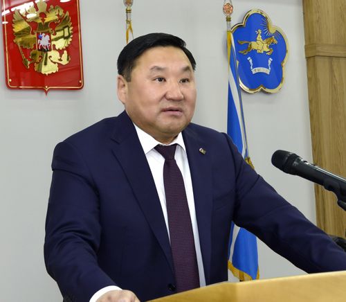 Главы Тувы выступил с ежегодным отчетом о деятельности правительства за 2021 год