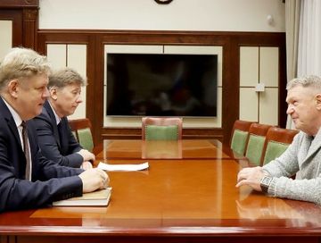 СФО-да бүрүн эргелиг төлээ «Концерн Титан-2» АН-ның чиңгине директору Г.Нагинский-биле «СКИФ» чугаалашкан