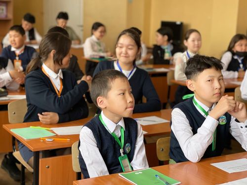 Демниг сааскан теве тудуп чиир