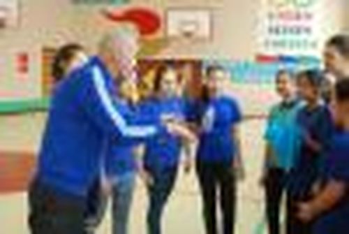 За выход в финал