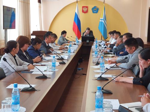 В Туве подвели полугодовые итоги реализации нацпроектов