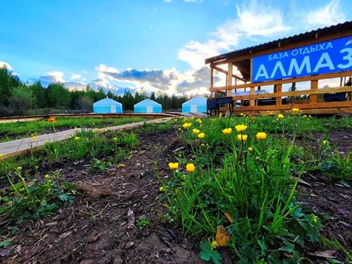 Туризм: двойная выгода