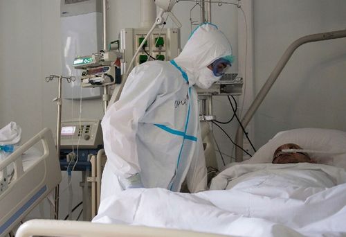 В Туве растет число больных с тяжелым течением коронавируса
