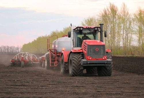 «Росагролизинг» поможет сельхозпроизводителям Тувы получить технику в лизинг