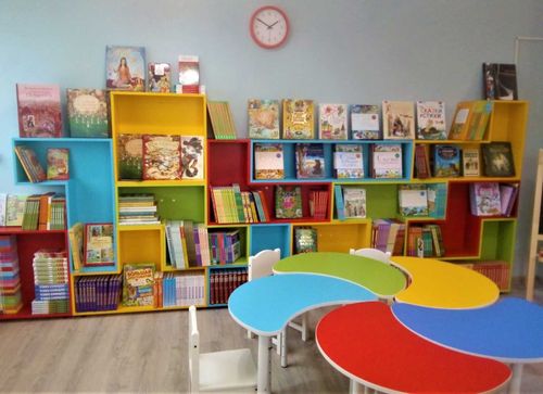 В поселке Каа-Хем открывается современная библиотека с IT-зоной и «Библионяней»