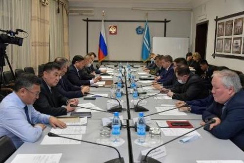 Глава Тувы провел экстренное заседание Оперативного штаба