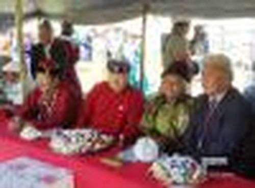 Наадым по-цэнгэлски