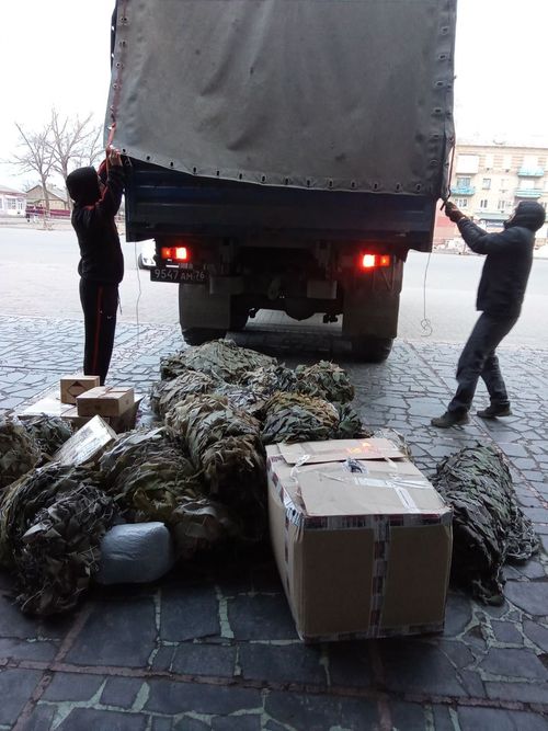 Волонтёры Свердловска поддерживают бойцов из Тувы