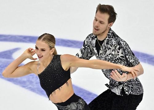 Зимняя Олимпиада-2022. Кто из россиян стал чемпионом и призером