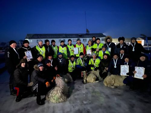 В Бай-Тайгинском районе прошел республиканский турнир по пешему хоккею среди учителей
