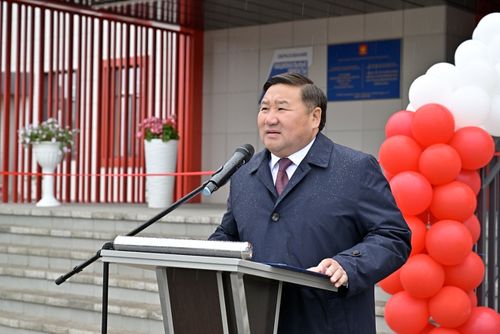 Тывада алды чаа школа ажылдап эгелээн