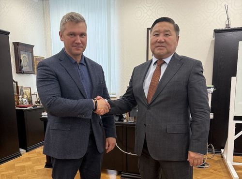 Владислав Ховалыг договорился с Минкультуры РФ ускорить проведение капремонта на объектах культуры Тувы