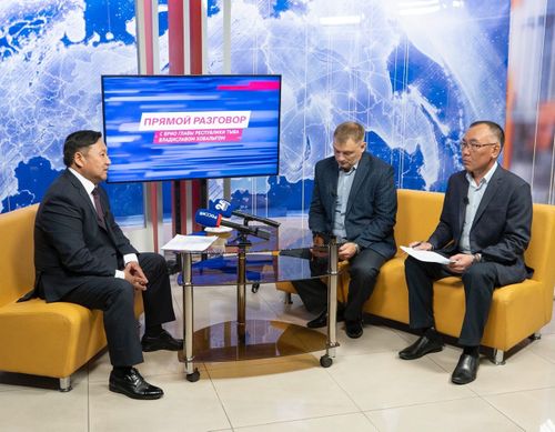 Владислав Ховалыг:  "Формат «Прямой разговор» станет традиционным ориентиром для работы властей"