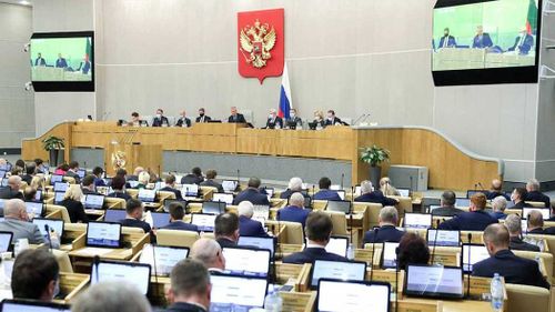 Совет Госдумы единогласно снял с рассмотрения законопроект о QR-кодах