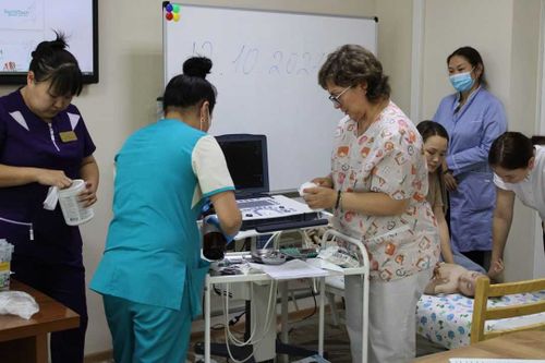 Мастер-класс по ботулинотерапии провела в Туве опытный врач-травматолог