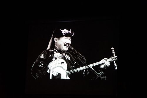 “Азий диптиң төвүнде Хөөмей” фестиваль