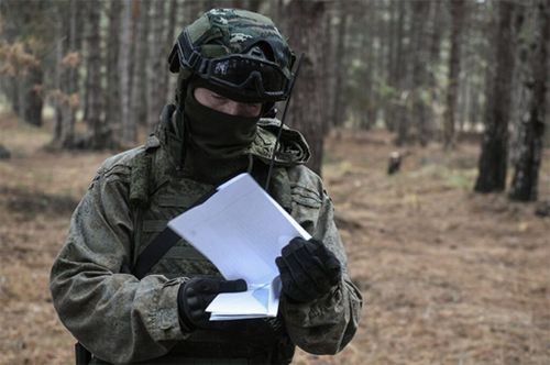 «Единая Россия» обеспечит всех участников СВО правом бесплатно отправлять письма домой