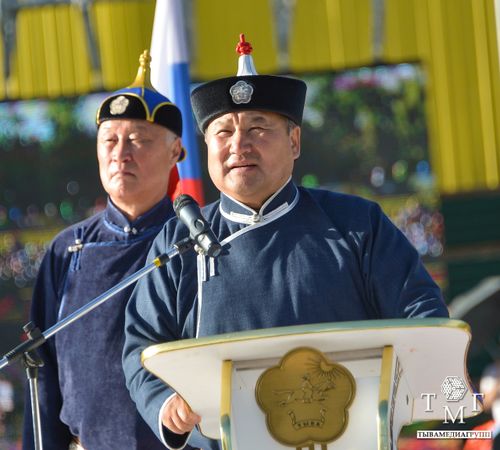 В Туве состоялось торжественное открытие праздника животноводов - Наадым -2024
