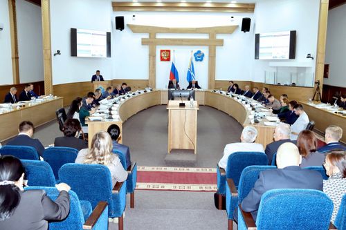 Тывада боттарын ажыл-биле хандыртынган кижилерден үндүрүг киирилделери ийи катап көвүдээн