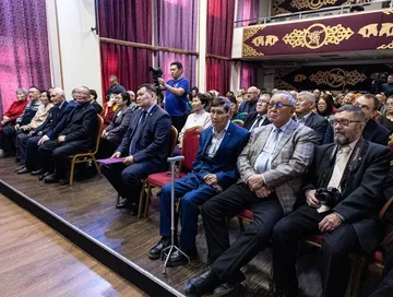 Чээрби сая кезектиг дөрт муң хире номну чырыкче үндүрген