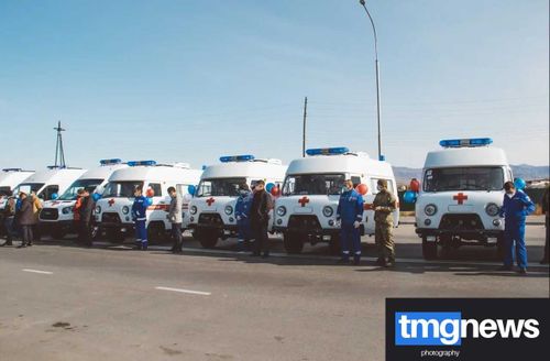 «Как раз вовремя!» В Туву пригнали 13 новых «скорых»