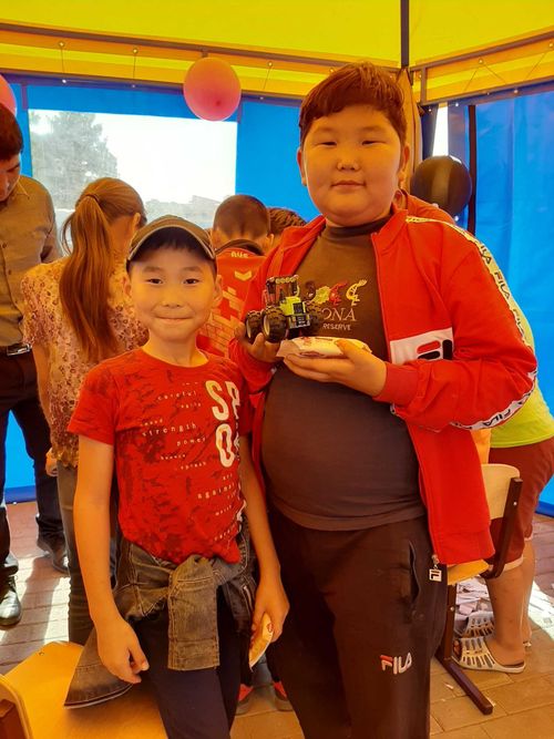 Красочный День города: роботы, фотозоны из овощей и уроки семейной психологии