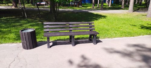 Пластик сава аастарындан узун сандайлар кылдырган