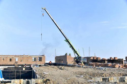 Глава Тувы проинспектировал строительство двух школ в западных районах республики