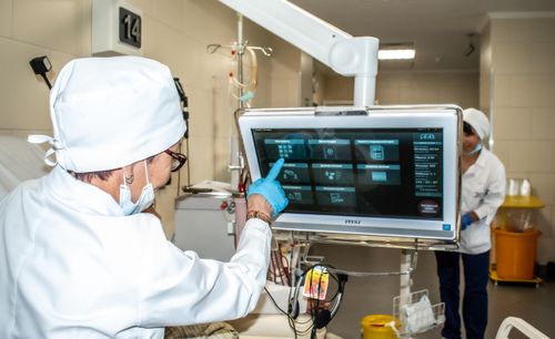 Путин одобрил идею закрепить в Конституции доступность медпомощи