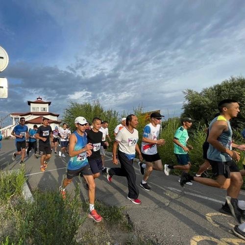 В Туве возобновили соревнования по марафонскому бегу