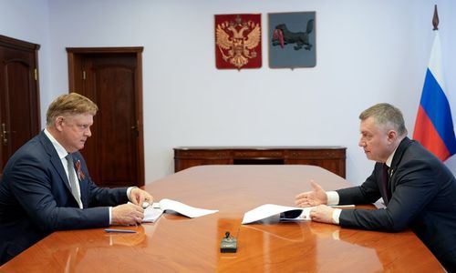 Бүрүн эргелиг төлээ Иркутск облазынга ажылдаан