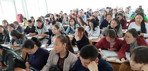 В России вступительные экзамены перенесли 