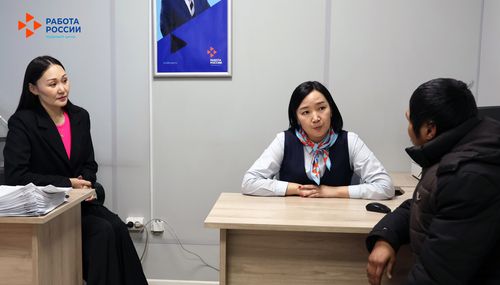 В Кызылском кадровом центре "Работа России" открылся кабинет для участников СВО и их семей
