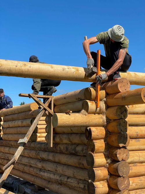 Скоро в селе Хадын достроят спортивный зал