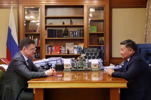 Глава Тувы Владислав Ховалыг встретился с заместителем председателя правительства России Александром Новаком
