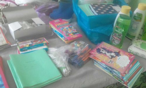 Продолжается традиционная благотворительная акция «Помоги собраться в школу»