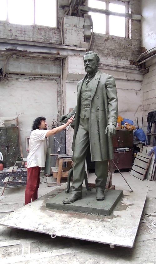 Памятник Иннокентию Сафьянову будет установлен у Центра русской культуры 13 августа