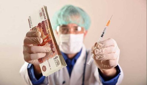 Правительство России продлило розыгрыш денежных призов среди вакцинированных