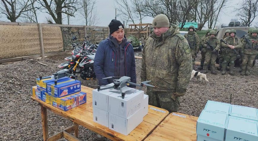 Очередной груз с помощью бойцам спецоперации от Тувы доставили на передовую