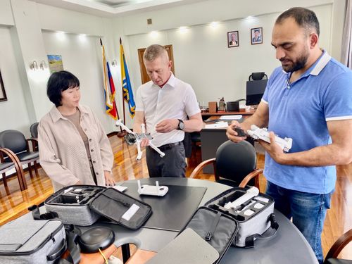 В Туву из Москвы доставили три дрона для отправки на фронт участникам СВО